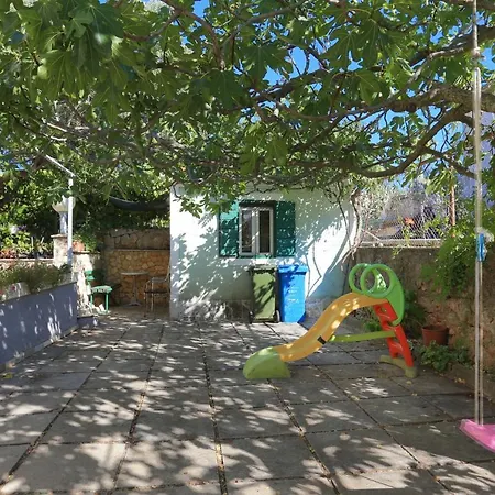 Apartment By The Sea Vinisce, Trogir - 13648