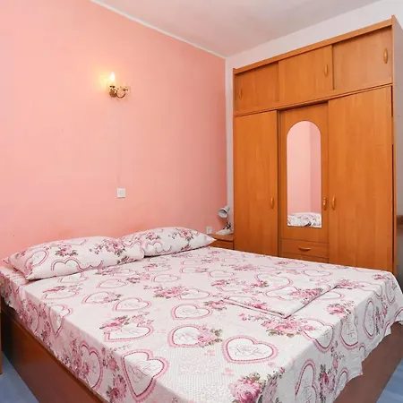 By The Sea Vinisce, Trogir - 13648 Marina